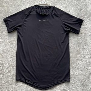 Young LA shirt. Round neck. Short sleeves. Men’s small.